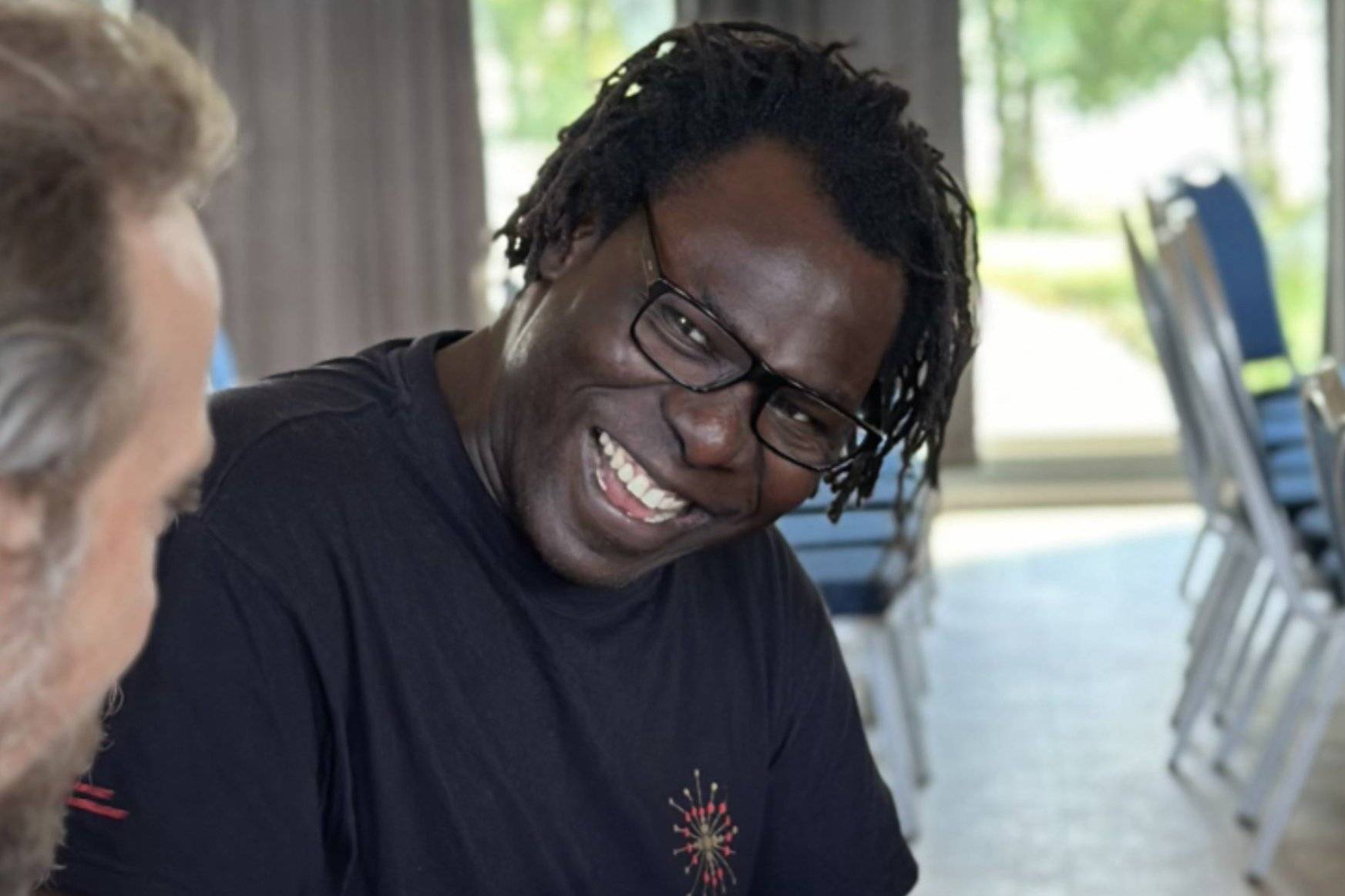 Bide av Daniel Waka. 